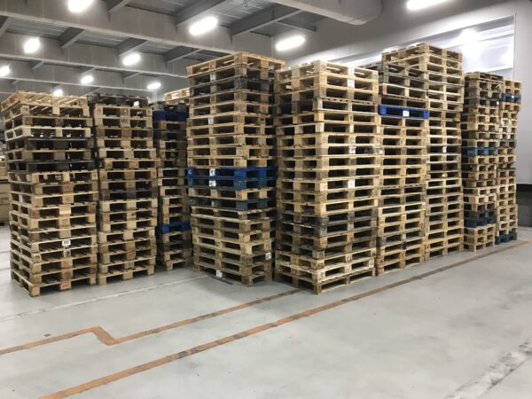 パレット買付けの現場から　～買取可能なパレットの条件とは～